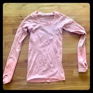 Lululemon swiftly tech long sleeve